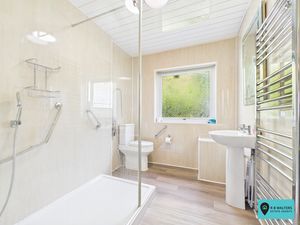 Bathroom- click for photo gallery